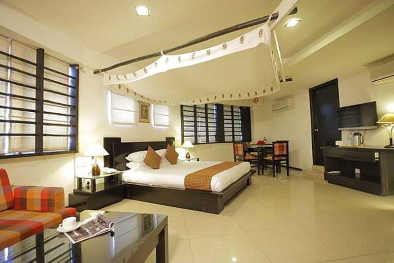 Hotel Om Tower Jaipur Ngoại thất bức ảnh