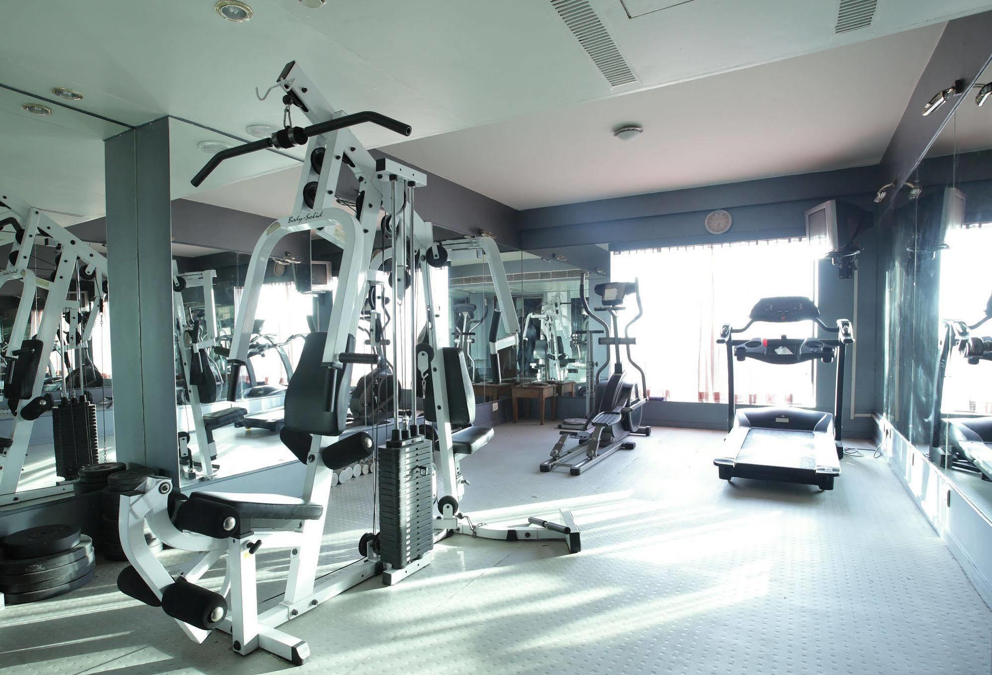 Hotel Om Tower Jaipur Ngoại thất bức ảnh